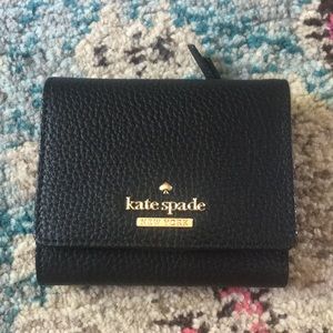 Kate spade wallet negotiable